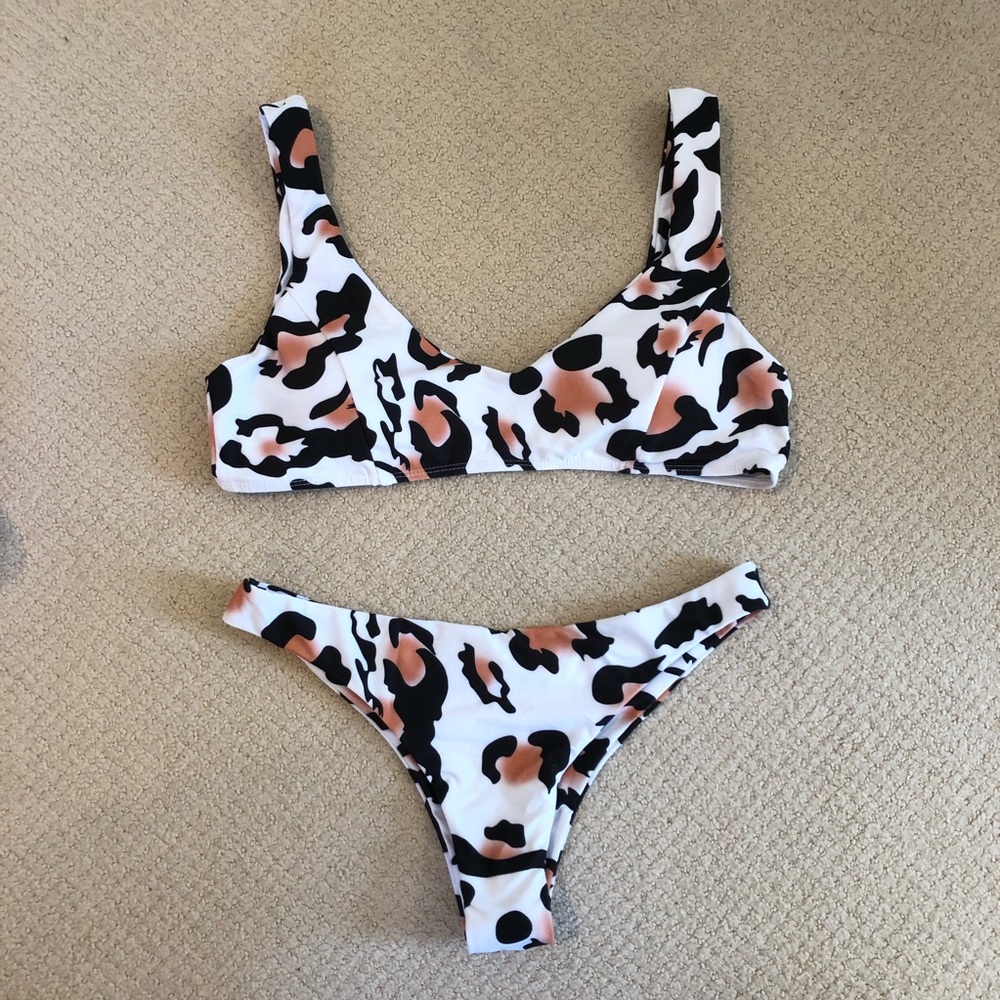 Leopard print bikini